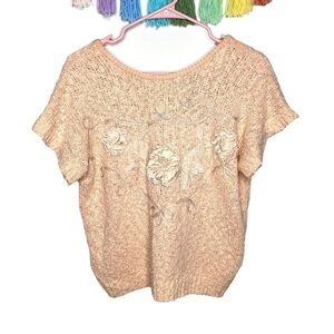 Vintage Yarn Works Pastel Peach Yarn Works Short Sleeve Floral Detailed Sweater